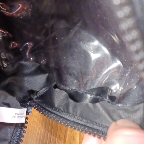 Chanel  Allure  Homme  toiletry bag - Picture 15 of 16